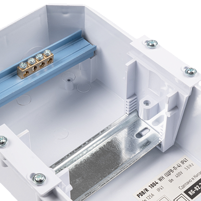 Распределительный бокс PDB/R 1004 WH (ЩРВ-П- 4) IP41